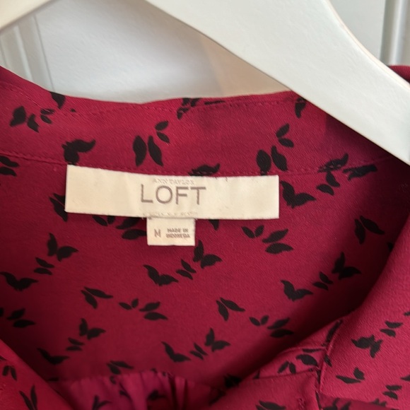 Loft Long Sleeve Button Down Blouse-size medium - Picture 4 of 5